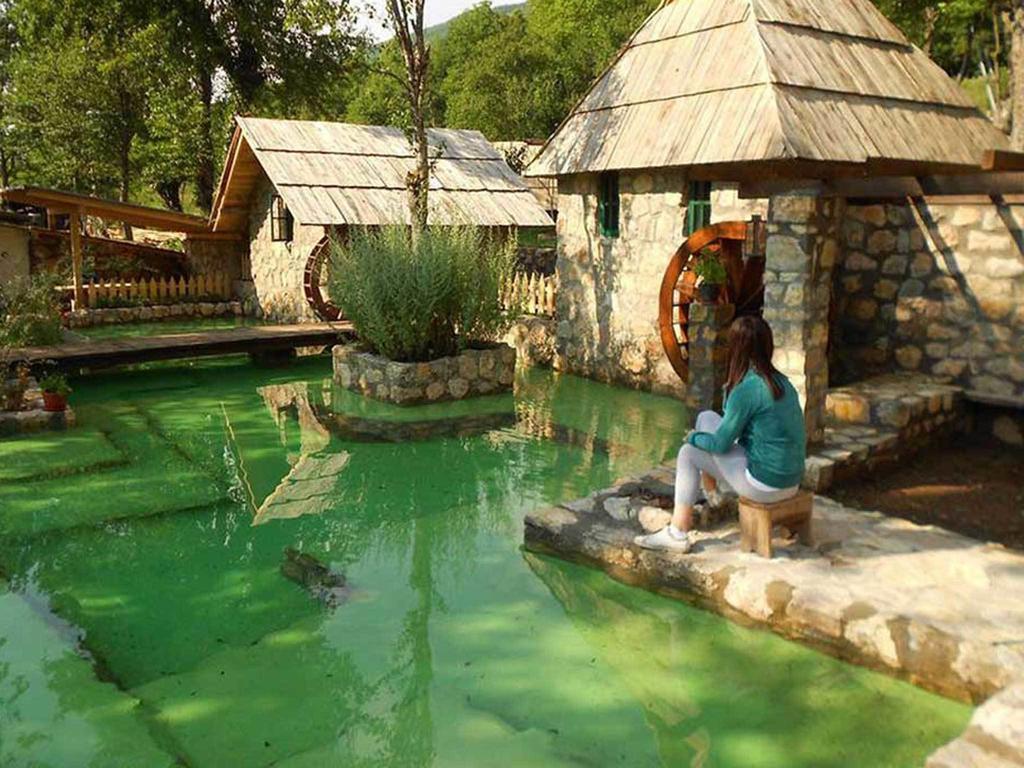 Rafting Camp Tara Center Tri Vodenice Bastasi Exterior foto